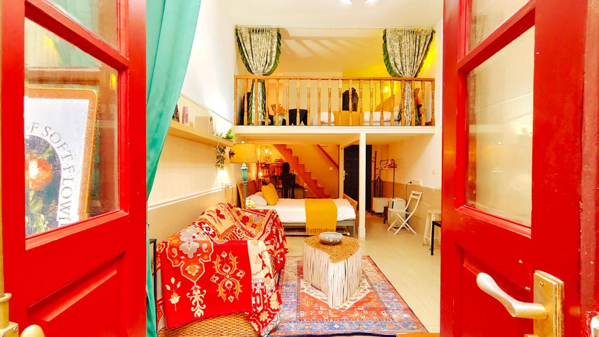 Hills & Aromahome Palette With Balcony Close To Metro Line 9