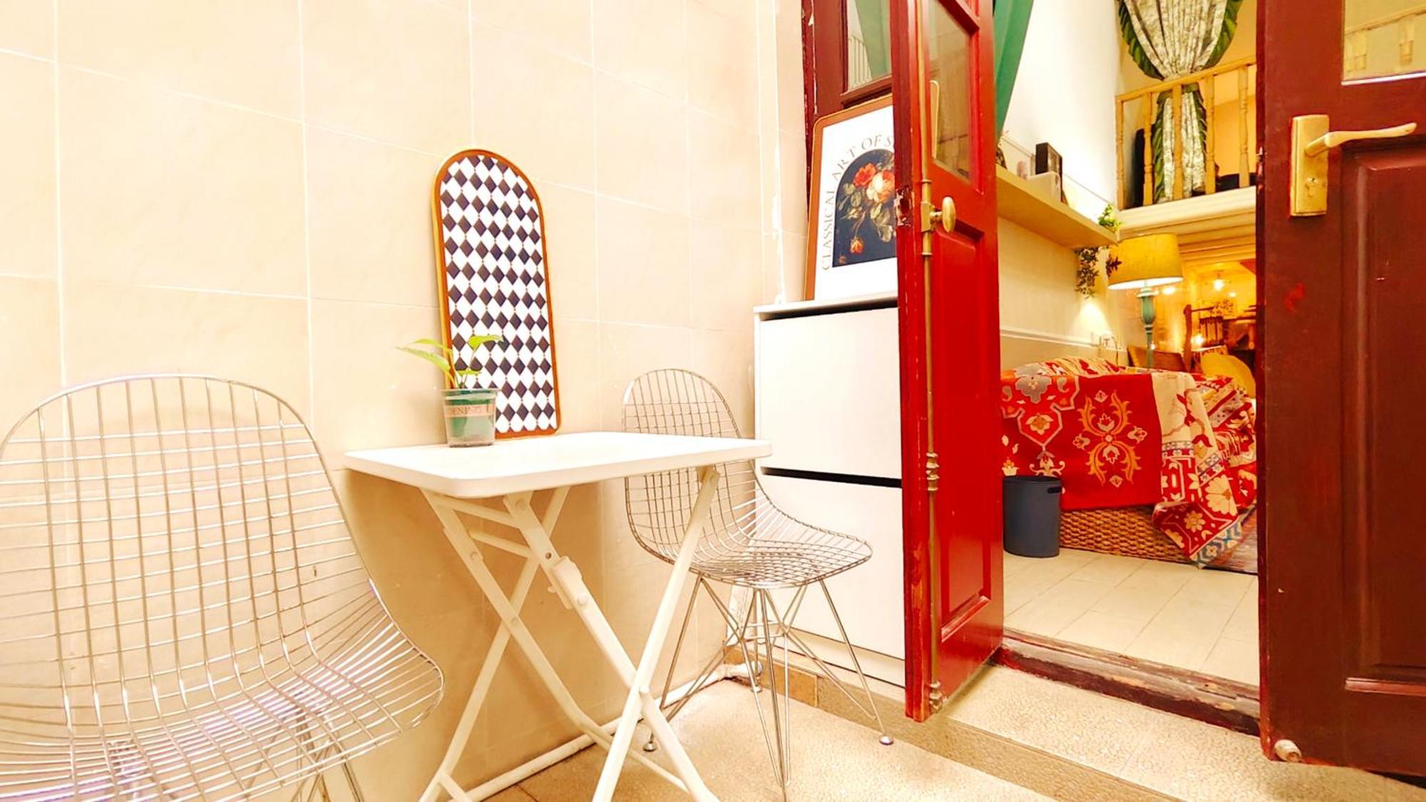 Apartment Hills & Aromahome Palette With Balcony Close To Metro Line 9